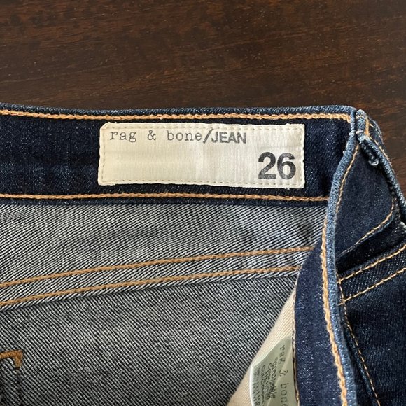 Rag & Bone Skinny Denim in Heritage Wash - Picture 7 of 12